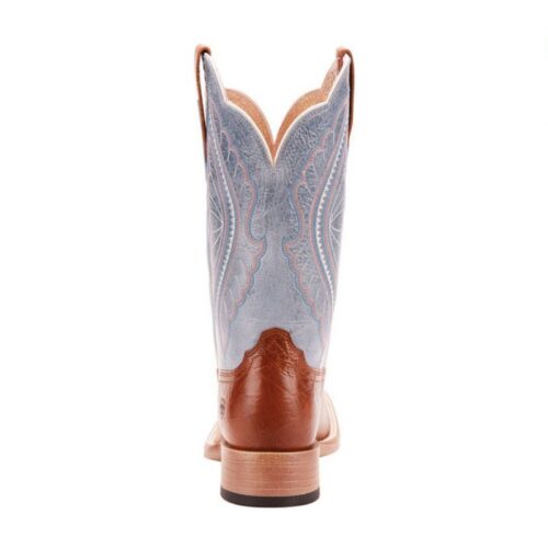 The product, Ladies Western Boot Ariat Prime Time 10025032, combines the timeless style of a women's cowboy boot with a stunning blue and brown color combination.