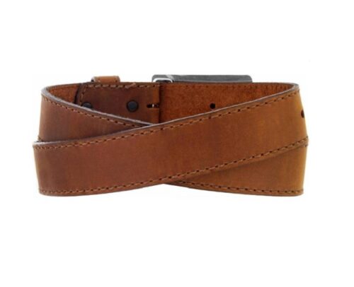 A Men's Western Belt Justin Tan Flying High C12685 with a buckle on it.