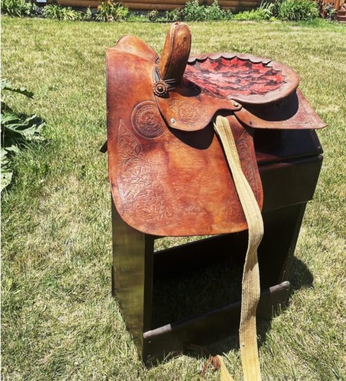 Vintage MM Mfg Side Saddle