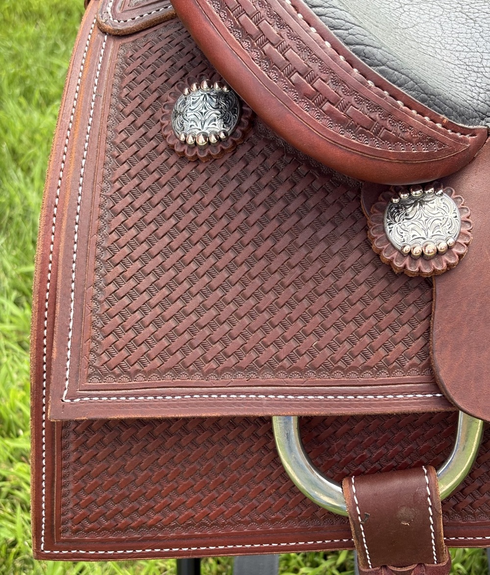 Silver Spur Custom 16" Reining Saddle on Donn Leson Tree - Image 4